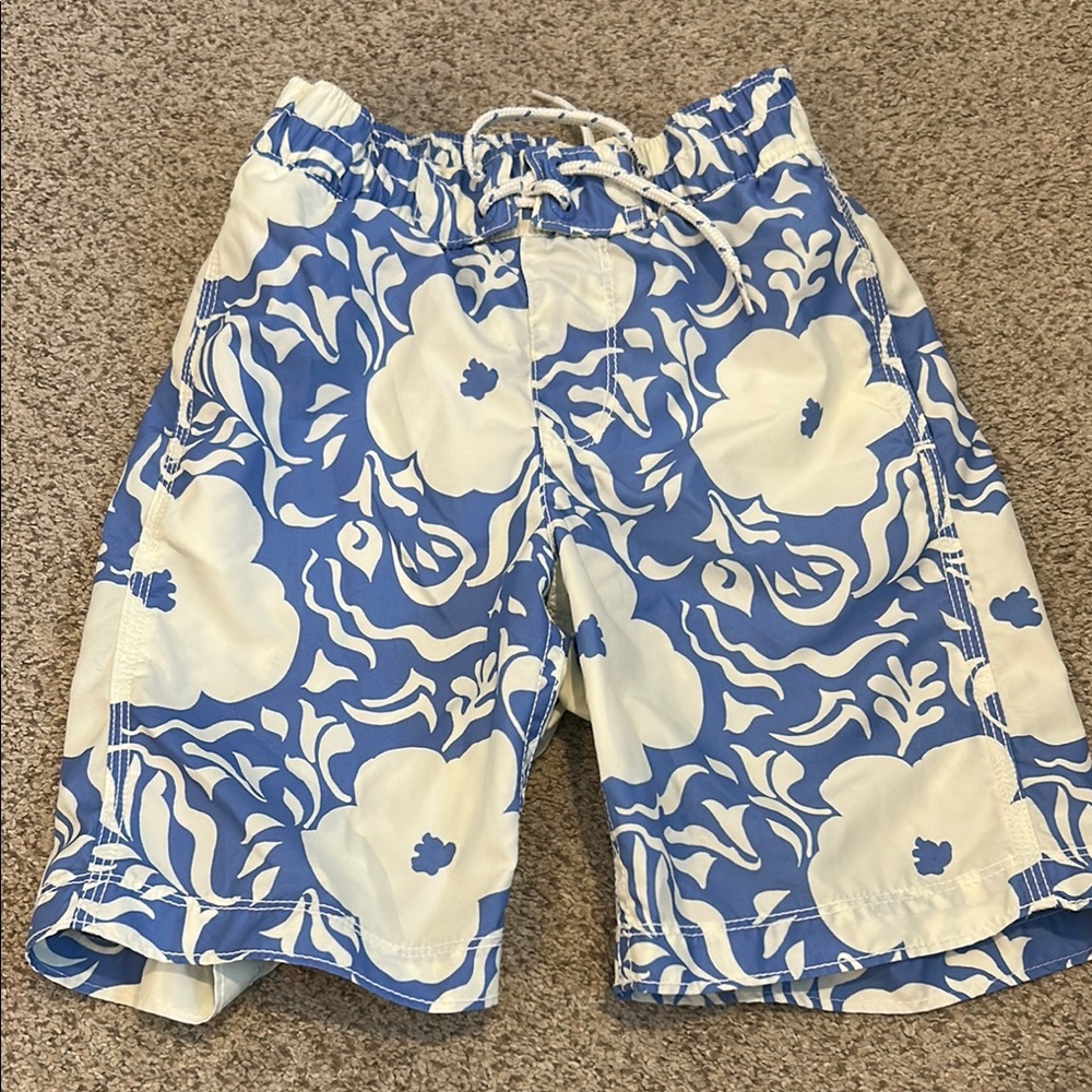 NBW GAP Kids Hawaiian Print Board Shorts, 6-7 (Small)